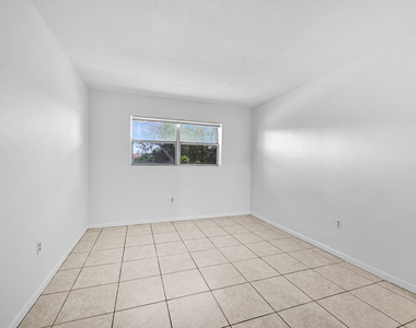 199 Sw 15th Street - Photo Thumbnail 16
