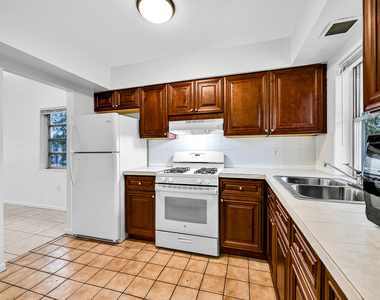 199 Sw 15th Street - Photo Thumbnail 7