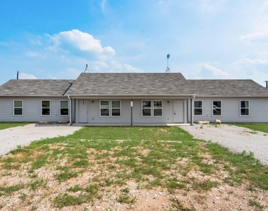 108 James Court - Photo Thumbnail 1