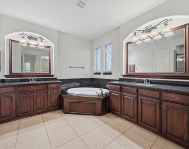 201 Chatfield Drive - Photo Thumbnail 15