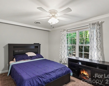 5812 Camelot Road - Photo Thumbnail 27