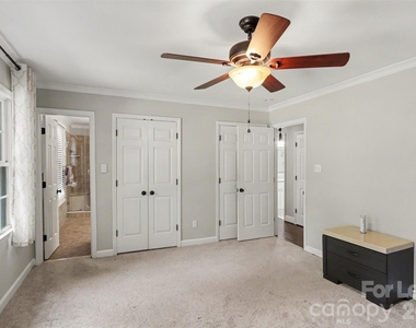 5812 Camelot Road - Photo Thumbnail 22