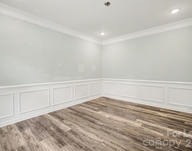 113 Stowe Road - Photo Thumbnail 18
