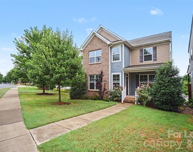 113 Stowe Road - Photo Thumbnail 4
