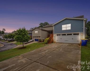 113 Stowe Road - Photo Thumbnail 1