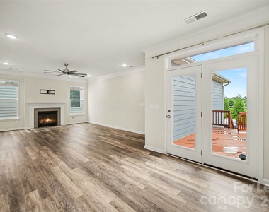 113 Stowe Road - Photo Thumbnail 9
