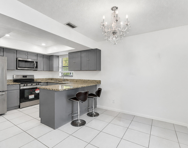 3768 Mil Lake Court - Photo Thumbnail 3