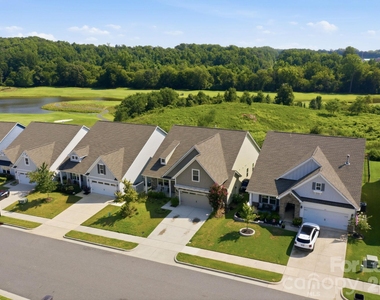 219 Canada Drive - Photo Thumbnail 32