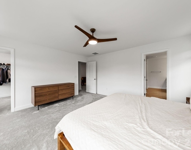 2950 Clyde Drive - Photo Thumbnail 20