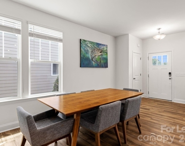 2950 Clyde Drive - Photo Thumbnail 14