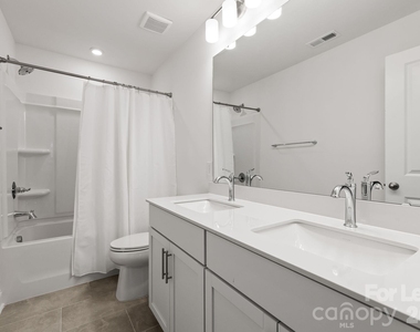 2950 Clyde Drive - Photo Thumbnail 27
