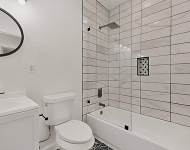 1100 S Brighton Avenue - Photo Thumbnail 11