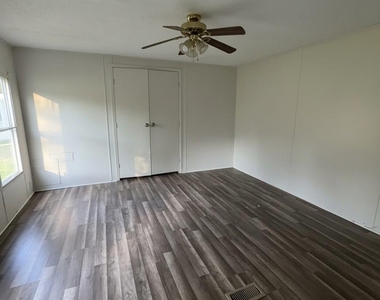 1291 Baker Road - Photo Thumbnail 5