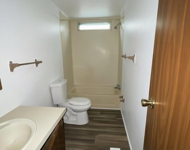 1291 Baker Road - Photo Thumbnail 2