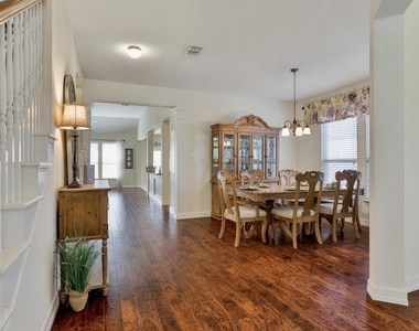 15712 Ringdove Court - Photo Thumbnail 10
