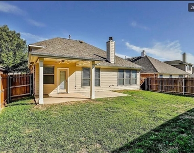 15712 Ringdove Court - Photo Thumbnail 11