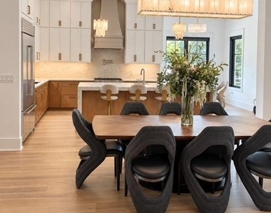 110 Rice Street - Photo Thumbnail 25