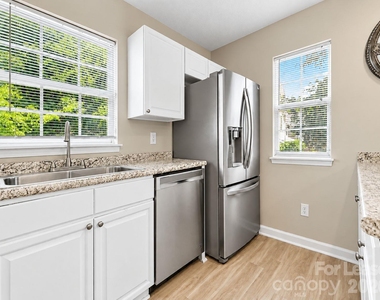 5845 Cougar Lane - Photo Thumbnail 4