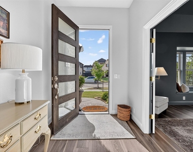 7213 Cherry Blossom Lane - Photo Thumbnail 4