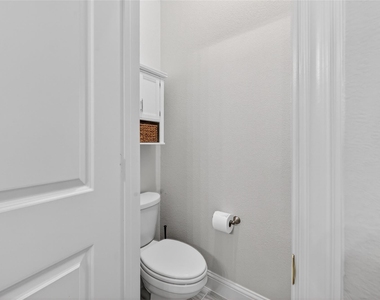 7213 Cherry Blossom Lane - Photo Thumbnail 18