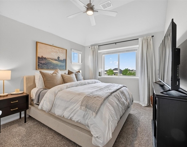 7213 Cherry Blossom Lane - Photo Thumbnail 15