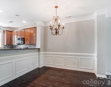 9519 Longstone Lane - Photo Thumbnail 13
