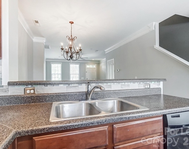 9519 Longstone Lane - Photo Thumbnail 12
