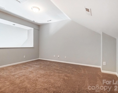 9519 Longstone Lane - Photo Thumbnail 30