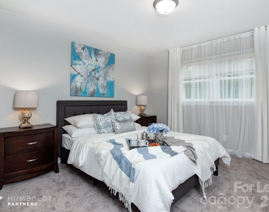 206 E Glendale Avenue - Photo Thumbnail 11