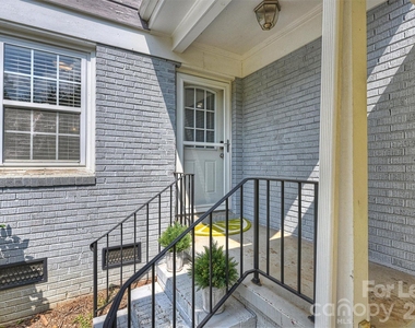 1323 Carolyn Drive - Photo Thumbnail 14