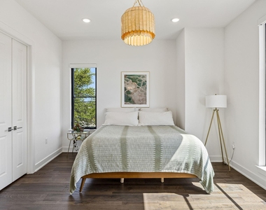 737 N Zang Boulevard - Photo Thumbnail 14