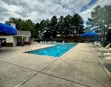 13607 Riding Hill Avenue - Photo Thumbnail 13