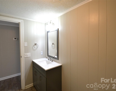 116 E Church Street - Photo Thumbnail 13