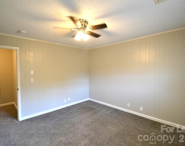 116 E Church Street - Photo Thumbnail 20
