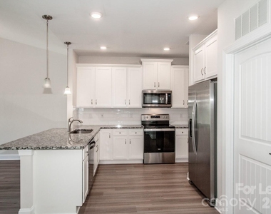 128 Wheelwright Way - Photo Thumbnail 15