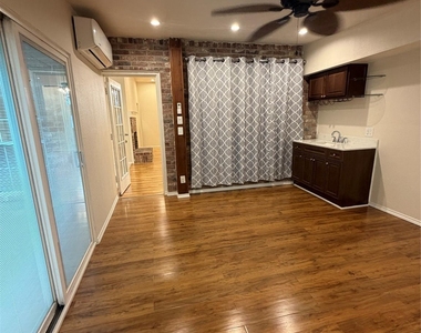 4724 Birchbend Lane - Photo Thumbnail 21