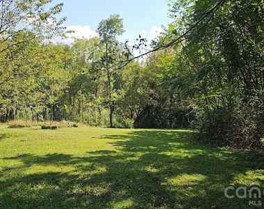 75 Oak Hill Drive - Photo Thumbnail 3