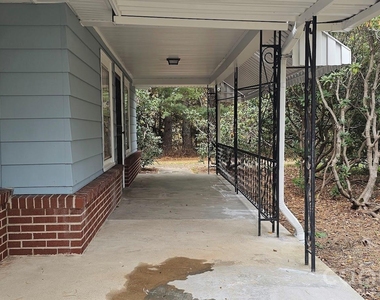 75 Oak Hill Drive - Photo Thumbnail 8
