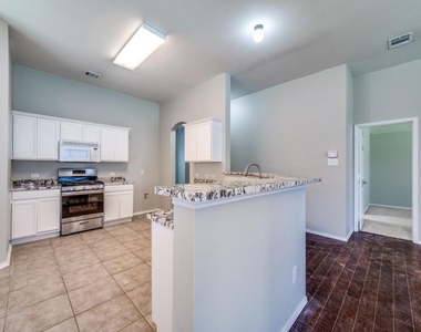 2844 Saddlebred Trail - Photo Thumbnail 12