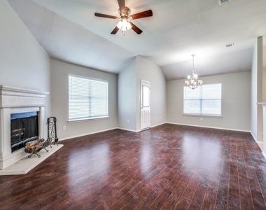 2844 Saddlebred Trail - Photo Thumbnail 21