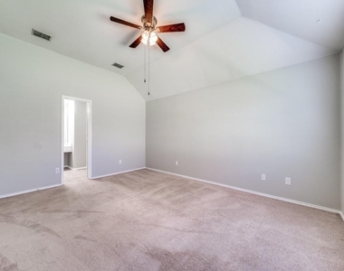 2844 Saddlebred Trail - Photo Thumbnail 2