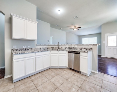 2844 Saddlebred Trail - Photo Thumbnail 18