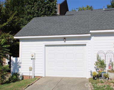13708 Anthea Lane - Photo Thumbnail 25