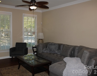 13708 Anthea Lane - Photo Thumbnail 6