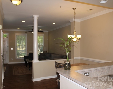 13708 Anthea Lane - Photo Thumbnail 10