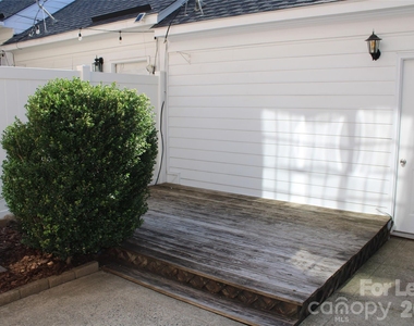 13708 Anthea Lane - Photo Thumbnail 24