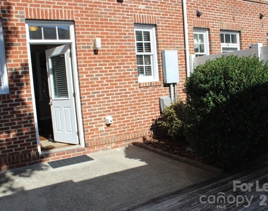 13708 Anthea Lane - Photo Thumbnail 23