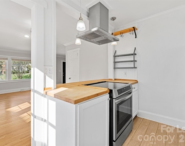 2932 Hanson Drive - Photo Thumbnail 10