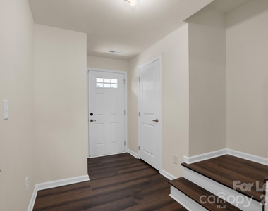 2302 Rachelwood Drive - Photo Thumbnail 6