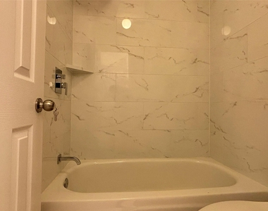 2713 Clovermeadow Drive - Photo Thumbnail 23